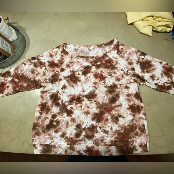 tie dyed sweatshirt - Picture 2 of 3